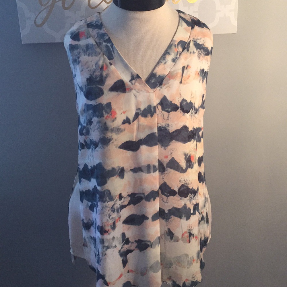 Cabi sleeveless top.🛍